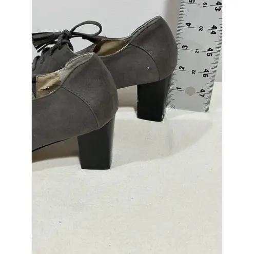 Adrienne Vittadini Womans Gray Suede 6 Pointed Toe Lace Up Shoe Boot Block Heel