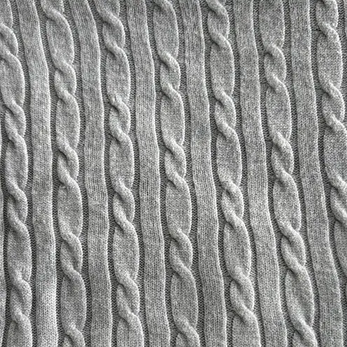 Women’s Classic GH BASS Cable Knit Crewneck Sweater