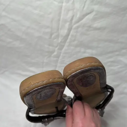 B.O.C Born Concept Womens Metallic Silver Bow Thong Toe Sandal Flip Flops 10