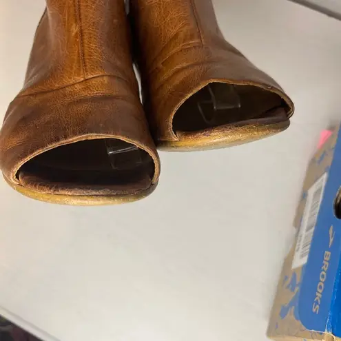 Paul Green Soft Leather Peep Toe Heeled Booties