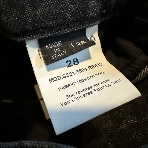 NWT Retrofete Distressed Maggie Jeans Black Size 28