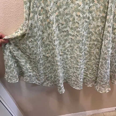 Connected Apparel Green Floral Fit & Flare Sweetheart Knee Length Dress Size 14