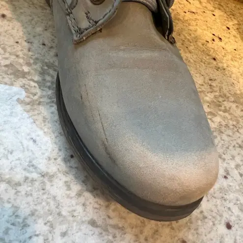 Betsey Johnson  Distressed Lace Up Baby Blue Ruffle Side Zipper Combat Boots 6.5