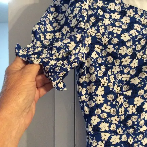 Medium M Womens V neck lined floral short sleeve dress blue gathered A line