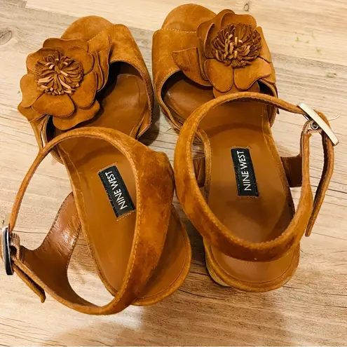 Nine West  Winflower Platform Sandals hippie 70’s size 8 brown