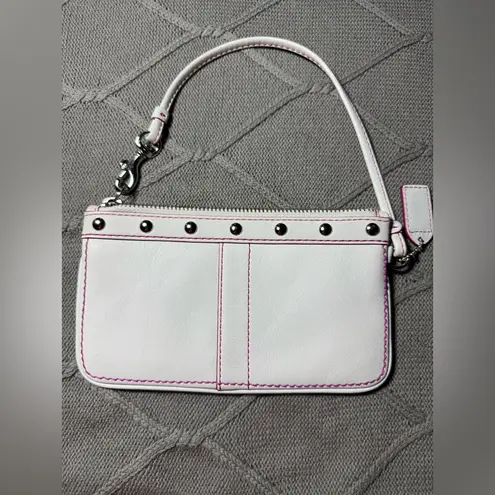 Coach RARE VTG  Heart Suede Multi Color White Pink Heart Wristlet Clutch Hippie