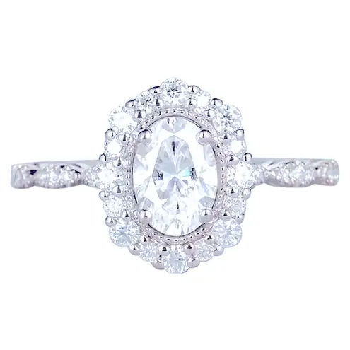 Boutique NEW Women’s White Gold Filled Oval Simulated Diamond Engagement Ring, Sz 7