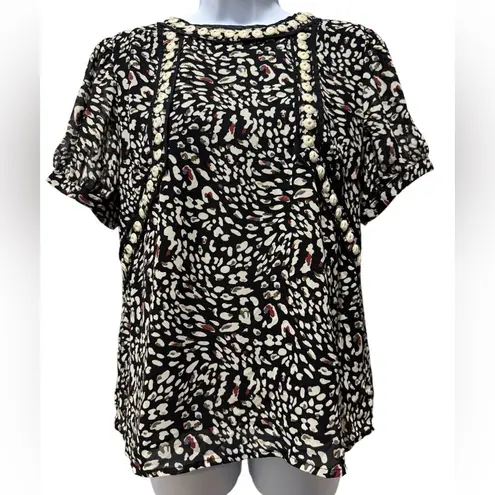 Ellison  Animal Print Blouse Size S Short Sleeve Textured Trim
