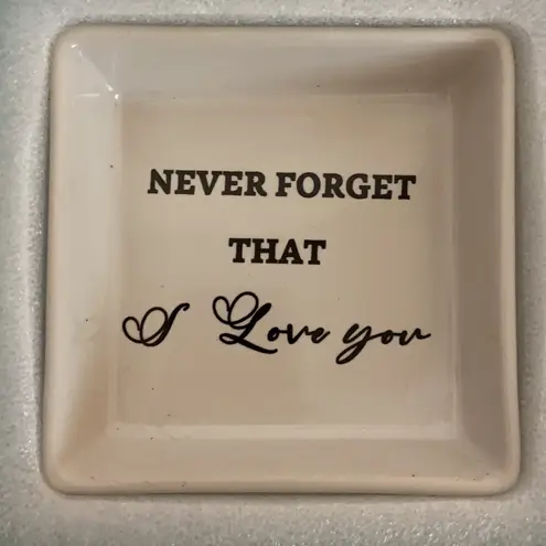 Breezy Valley To My Wife Ceramic Box & I Love You Heart Necklace In Gift Box NWT