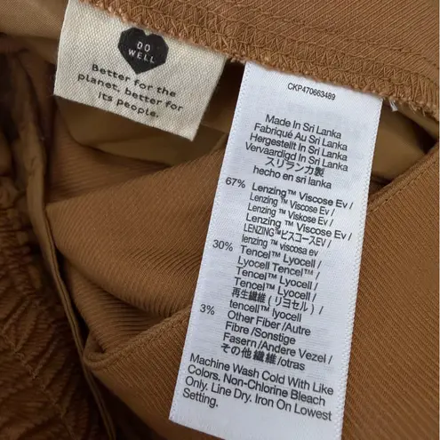 Madewell  The Neale Straight-Leg Pleated Trouser Pant in Drapeweave in Toffee