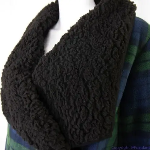 Jachs Girlfriend NWT green blue plaid Buffalo Sherpa jacket, size M