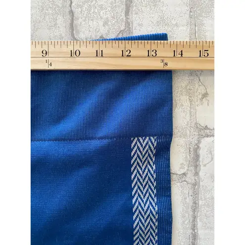 Fabletics  High Waisted Blue White Seamless Check Light Compression Legging Sz M