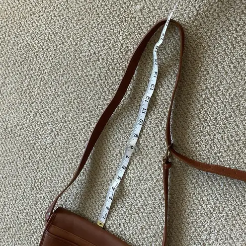 Laura U.S.A. Vintage Leather Brown Crossbody Brass Turnlock Bag Handbag Like New