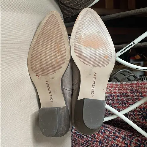 Sole Society Nelmaeye Suede Bootie Taupe Size 8.5