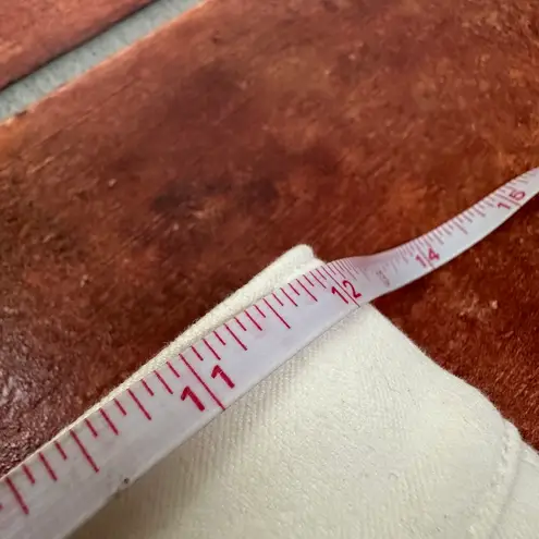 St. John Sport White High Waisted Cropped Pants Size 0