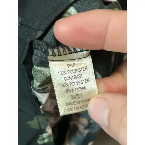 Liberty Love Black Floral Lace Cold Shoulder Top Blouse Size L