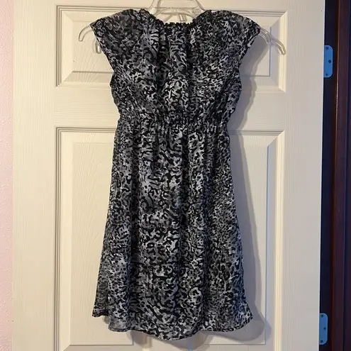 belle du jour Black & Grey Leopard Print Dress Small