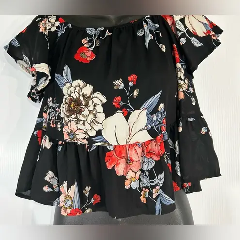 Peach Love California Peach Love Matching Floral Set Top And Shorts With Skirt Overlay Size Small