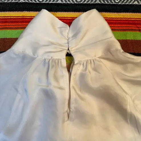 Truth by Republic off white vintage style top in satin with knotted high neck XS