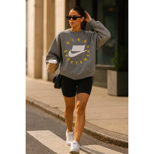 Nike Sportswear Gray Oversized Logo Sweatshirt Women's Crewneck Pullover XS