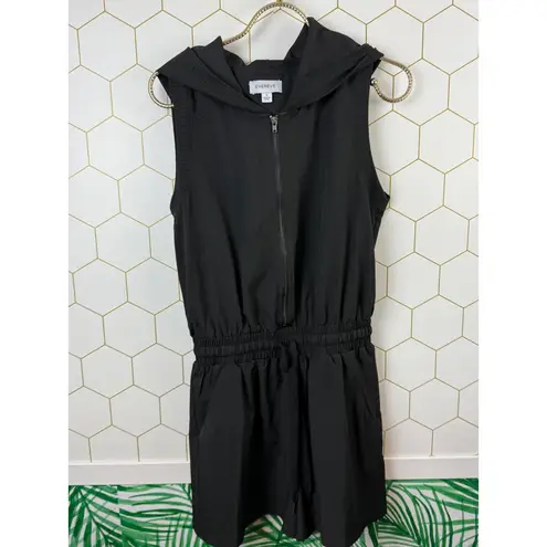 Evereve  Black Sleeveless Cotton Hooded Romper with Front Zipper - Size - Small