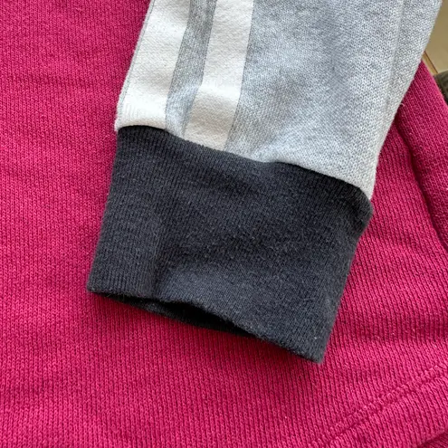 Harry Potter Quidditch Long Sleeve Pullover Top in Burgundy/Gray - Small