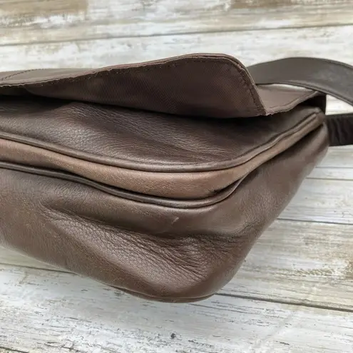 Mori Luggage Leather Messenger Bag Briefcase Brown Large Pockets Career Travel