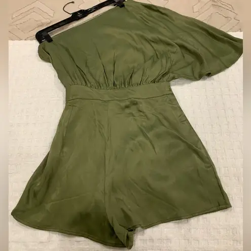 Revolve  X Michael Costello Olive Selene One Shoulder Romper, Size Medium. NWT!