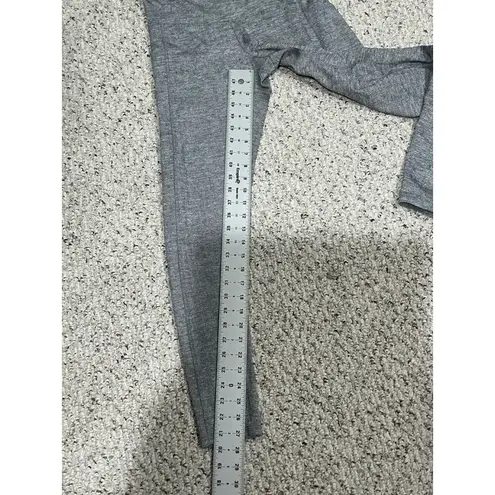 C9 Champion Woman’s Leggings Medium Side Leg Pockets Gray White