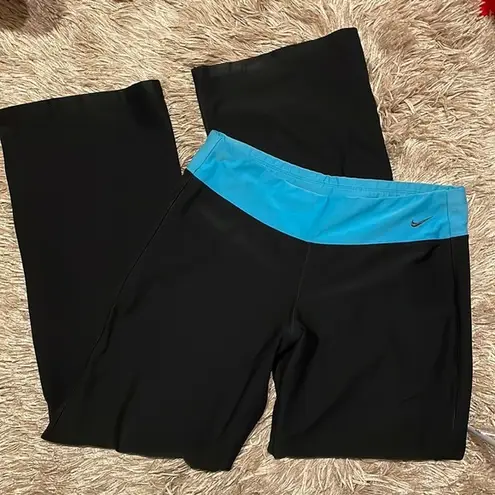 Nike  Black & Blue Straight Leg Woman’s Pants Large