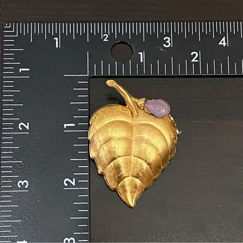 Vintage 70’s AVON Signed Gold with Purple Stone Perfume Locket Brooch