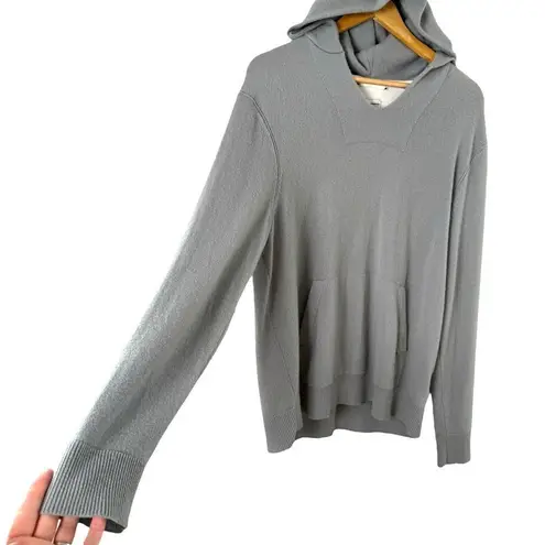 Club Monaco Cashmere Hoodie Sweater in Light Gray w/ Kangaroo Pocket, Size Large