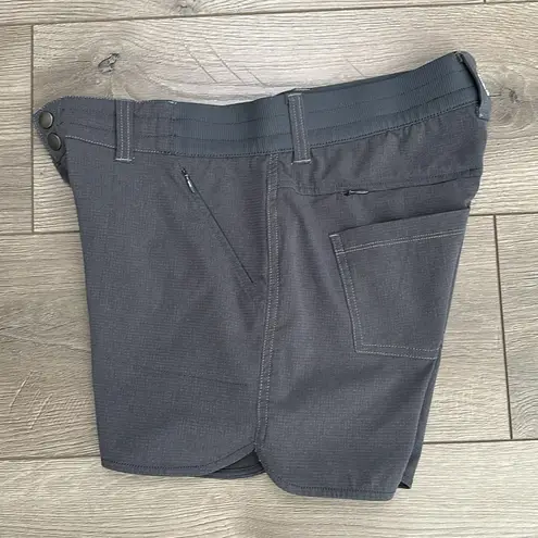 Kuhl Strattus 5" Active Ripstop Shorts Gray Carbon Size 6