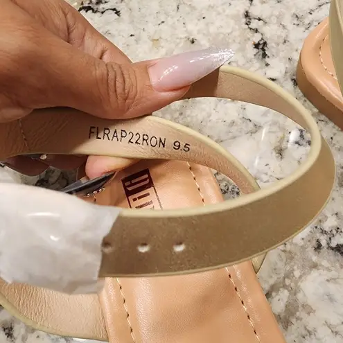 IDIFU strappy double cross Band silver gold Sandals 9.5 new