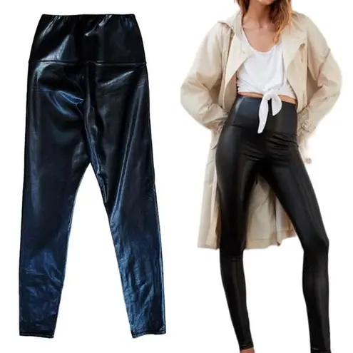 Wilfred Vegan Leather Leggings Black Pants Stretchy Sculpts High Rise Small EUC
