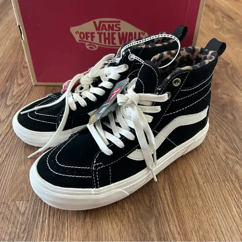 Vans  MTE sk8-Hi top insulated waterproof black suede lace up ankle boots sz 7.5