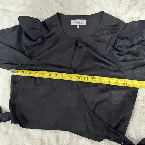 WAYF Size M Black Floral Jacquard Elegant Silky Cropped Classic Wrap Top Date