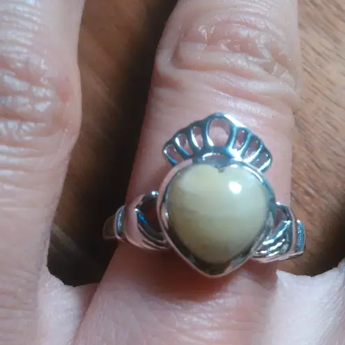 Connemara Marble Claddagh Sterling Silver Ring (Size 7) - Image 11