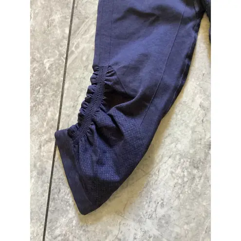 Lululemon  Pants Womens 6 Navy Blue Gather Crop Run Inspire Luxtreme Ruched Yoga