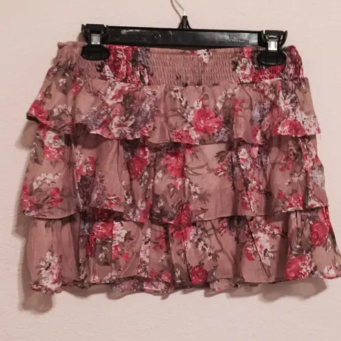 Body Central Floral Ruffle Skirt NWOT