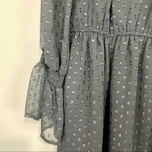 Fourteenth Place Women’s V-Neck Tie Midi Long Sleeve Dress Black Size Large NWT