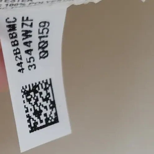 American Eagle  Outfitters Sneakers Womens 8 Red White Blue Plaid Shoes Fashion