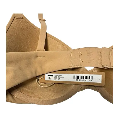 SKIMS Bra Lot 32B Wireless Form Mica & Fits Everybody Clay T-Shirt Bras NWT