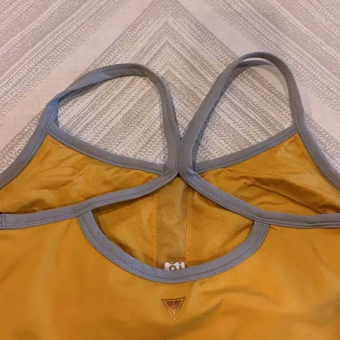 Yogasmoga Women’s Deep Yellow & Grey Strappy Built in Bra Workout Tank Top Size 8