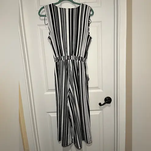 Ny Collection Jumpsuit Size Small Black White Stripes Wide Leg Cropped
