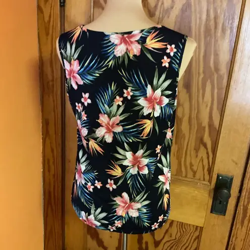 Naïf bright sleeveless floral belly top Blue Size M