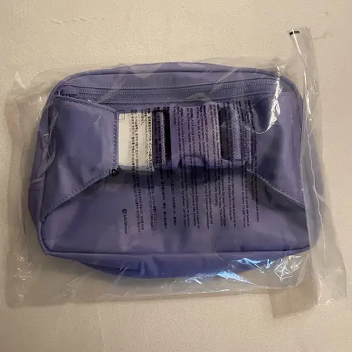 Lululemon NWT LARGE  2L Everywhere Belt Bags Dark Lavender Color