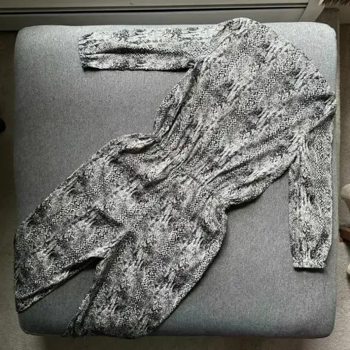 W118 By Walter Baker  Peavey Jumpsuit Gray Reptile Small NWT