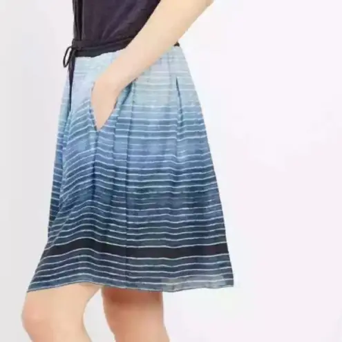 Vince . Silk Pleated‎ Striped Ombre Blue Mini Skirt Small NWT