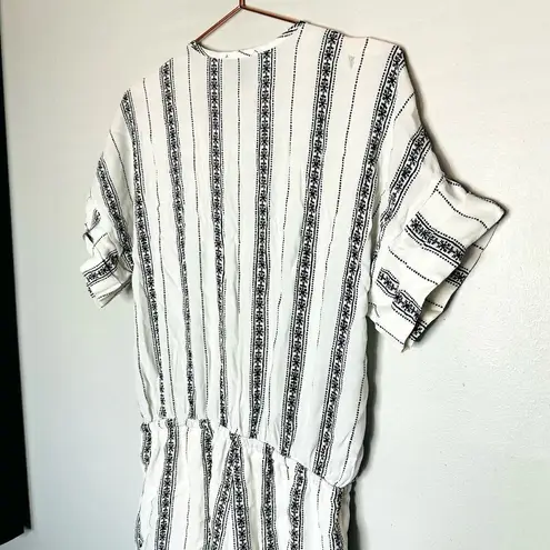 Fifteen Twenty Women's White Surplice Wrap V-Neck Striped Romper Size Large